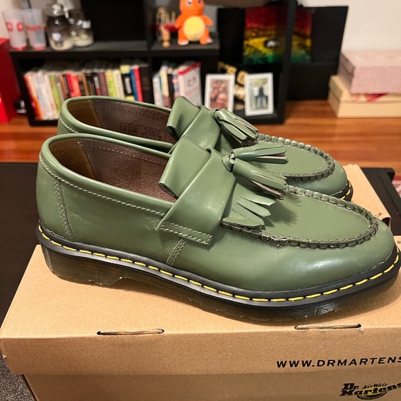 Dr. Martens Adriana S Loafers Size 10 Men’s - Picture 3 of 6